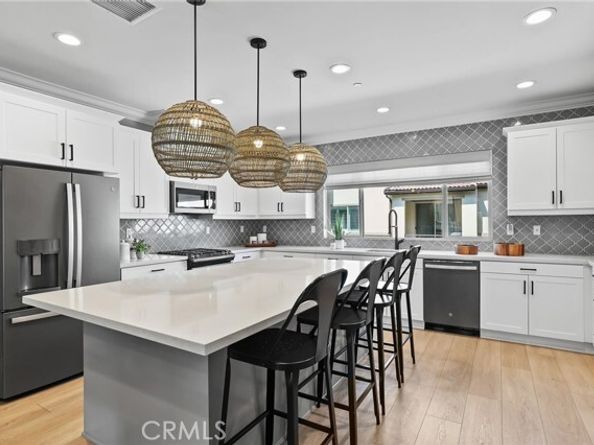 406 Coyote Pass, Lake Forest (el Toro) CA 92610