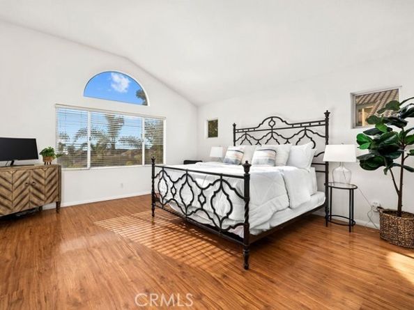 7 pandale, Lake Forest (el Toro) CA 92610