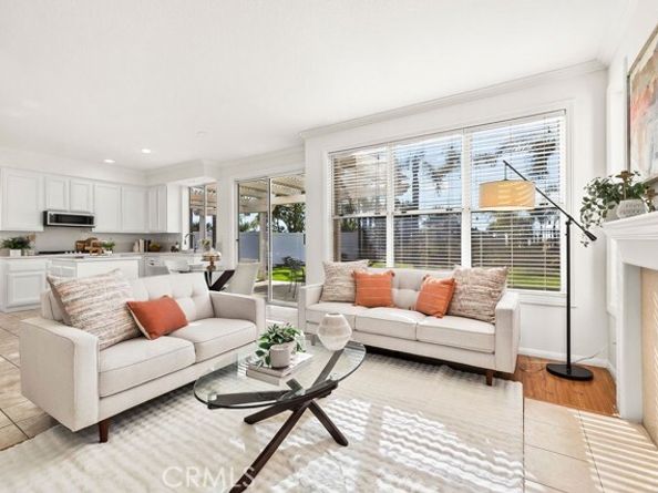 7 pandale, Lake Forest (el Toro) CA 92610