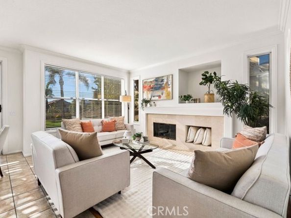 7 pandale, Lake Forest (el Toro) CA 92610