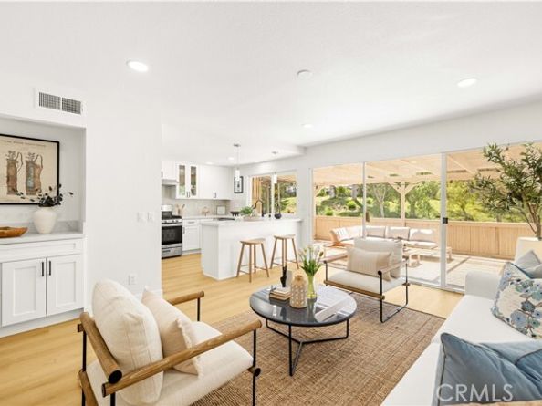 6511 E Circulo Dali, Anaheim CA 92807