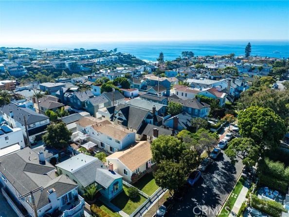 328 Poinsettia, Corona Del Mar (newport Beach) CA 92625