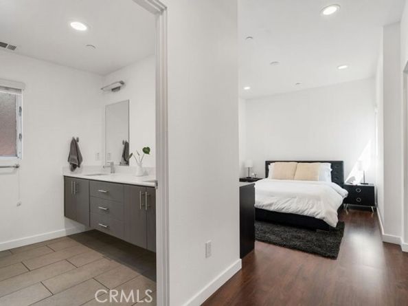 2222 Strata, Eagle Rock (los Angeles) CA 90041