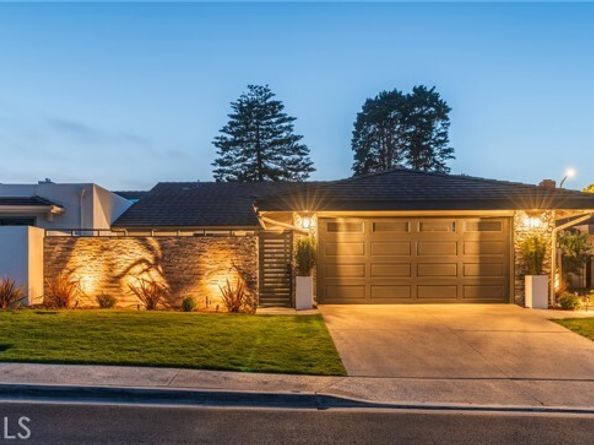 35 Beachcomber Drive, Corona Del Mar (newport Beach) CA 92625