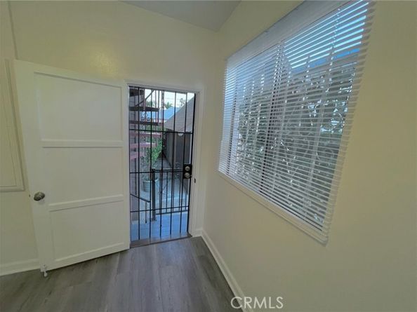 1500 E 1st Street, Long Beach CA 90802