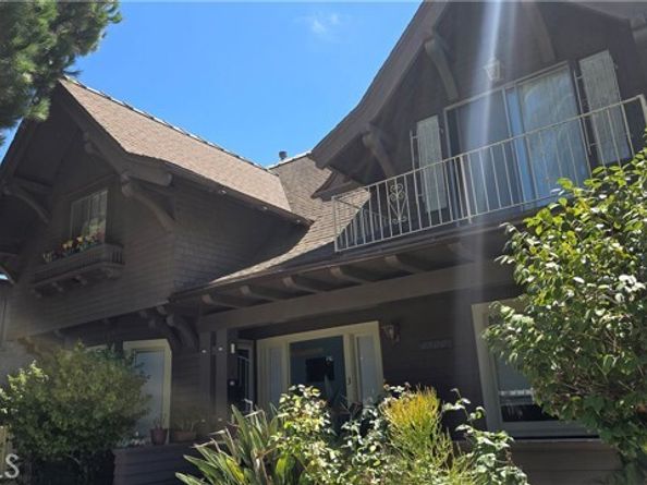 1500 E 1st Street, Long Beach CA 90802