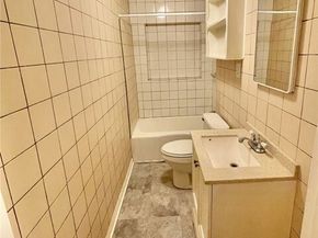 1500 E 1st Street, Long Beach CA 90802