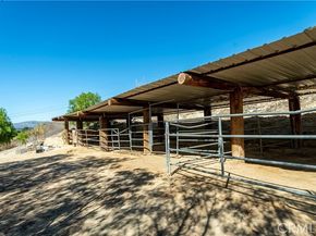 10161 Foothill Boulevard, Sylmar (los Angeles) CA 91342