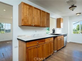 10161 Foothill Boulevard, Sylmar (los Angeles) CA 91342