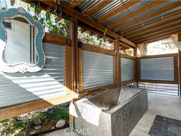 10161 Foothill Boulevard, Sylmar (los Angeles) CA 91342