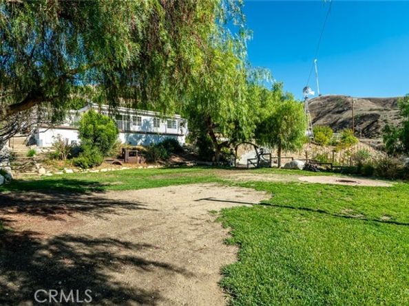 10161 Foothill Boulevard, Sylmar (los Angeles) CA 91342