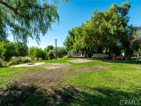 10161 Foothill Boulevard, Sylmar (los Angeles) CA 91342