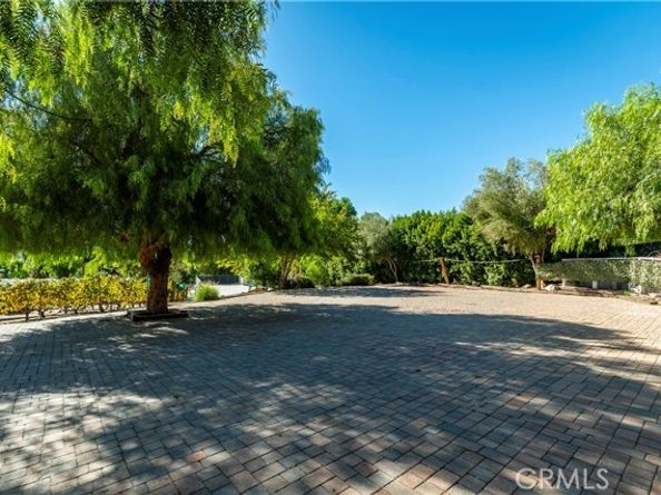 10161 Foothill Boulevard, Sylmar (los Angeles) CA 91342