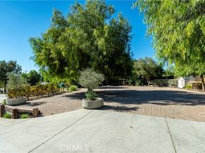 10161 Foothill Boulevard, Sylmar (los Angeles) CA 91342