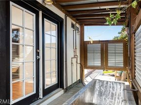 10161 Foothill Boulevard, Sylmar (los Angeles) CA 91342