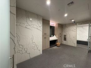 877 Francisco Street 1512, Los Angeles CA 90017