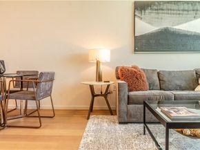 877 Francisco Street 1512, Los Angeles CA 90017