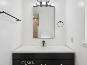 11221 Balboa, Granada Hills (los Angeles) CA 91344