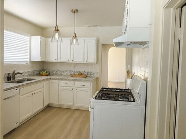 10563 Las Lunitas Avenue, Tujunga (los Angeles) CA 91042