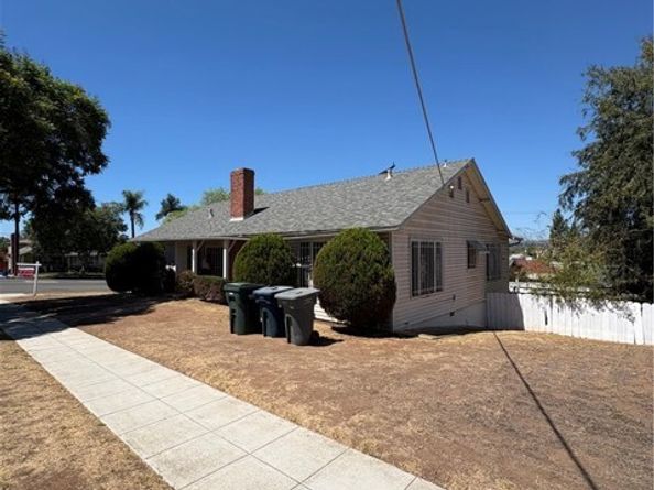 102 E 7th, Escondido CA 92025