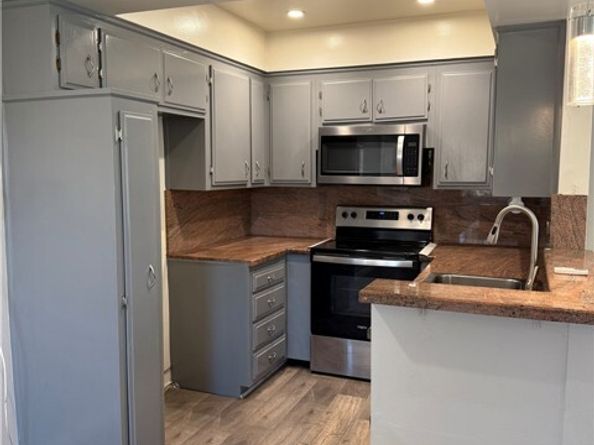 10749 New Haven 30, Sun Valley (los Angeles) CA 91352