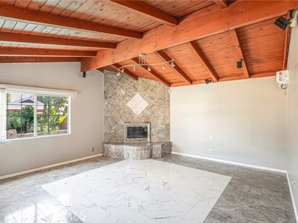 10752 Gerald Avenue, Granada Hills (los Angeles) CA 91344