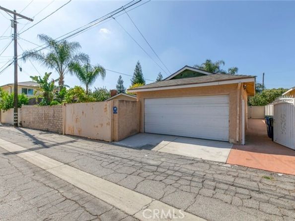 10752 Gerald Avenue, Granada Hills (los Angeles) CA 91344