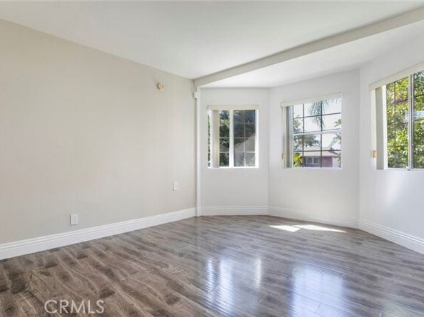 10752 Gerald Avenue, Granada Hills (los Angeles) CA 91344