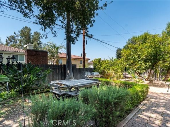 10109 Parr Avenue, Sunland (los Angeles) CA 91040