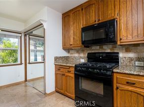 10109 Parr Avenue, Sunland (los Angeles) CA 91040