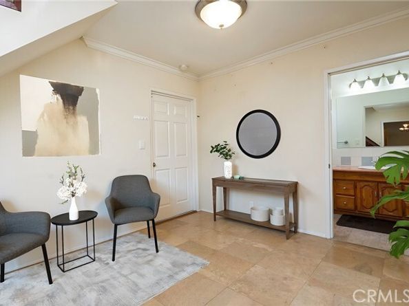 10109 Parr Avenue, Sunland (los Angeles) CA 91040