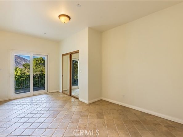 7804 Mcgroarty Street, Sunland (los Angeles) CA 91040