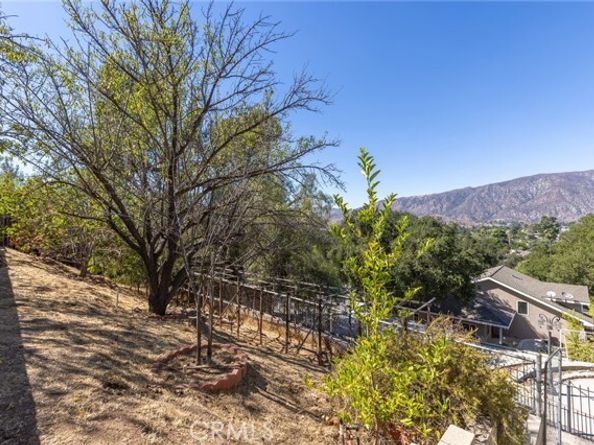 7804 Mcgroarty Street, Sunland (los Angeles) CA 91040