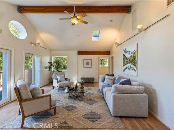 7804 Mcgroarty Street, Sunland (los Angeles) CA 91040