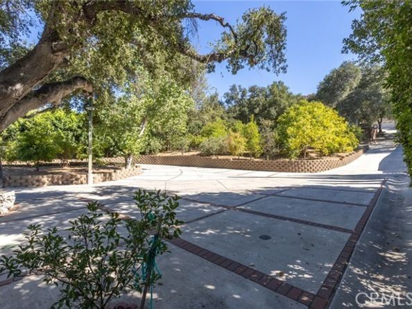 7804 Mcgroarty Street, Sunland (los Angeles) CA 91040