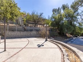 7804 Mcgroarty Street, Sunland (los Angeles) CA 91040