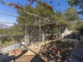 7804 Mcgroarty Street, Sunland (los Angeles) CA 91040