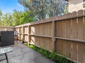 8601 Sunland 37, Sun Valley (los Angeles) CA 91352