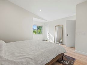 8601 Sunland 37, Sun Valley (los Angeles) CA 91352