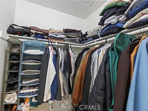 8601 Sunland 37, Sun Valley (los Angeles) CA 91352