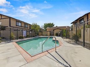 8601 Sunland 37, Sun Valley (los Angeles) CA 91352