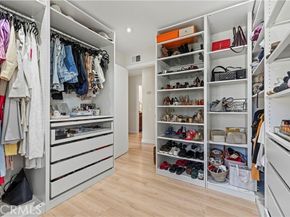 8601 Sunland 37, Sun Valley (los Angeles) CA 91352