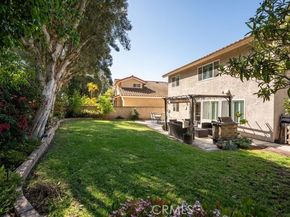 20892 Avenida Amapola, Lake Forest (el Toro) CA 92630