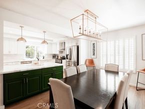 20892 Avenida Amapola, Lake Forest (el Toro) CA 92630