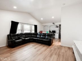 20892 Avenida Amapola, Lake Forest (el Toro) CA 92630