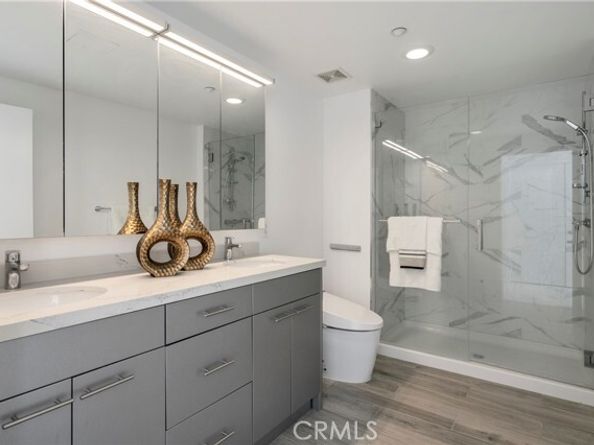 400 W Ocean Boulevard 1601, Long Beach CA 90802