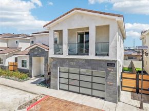 10349 Mapledale, Bellflower CA 90706