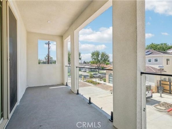 10349 Mapledale, Bellflower CA 90706