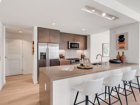 51 Innes Ct 204, San Francisco CA 94124