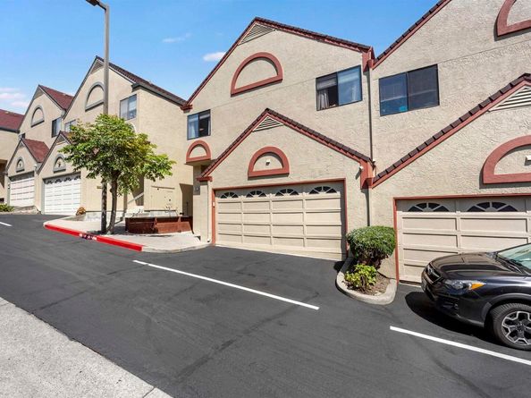 903 Appian Knoll Ct, El Sobrante CA 94803